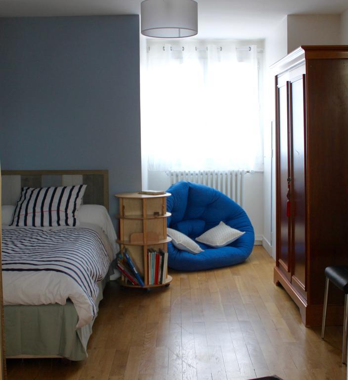 オウ クール ドゥ ボーヴェ アパルトマン Bed & Breakfast エクステリア 写真
